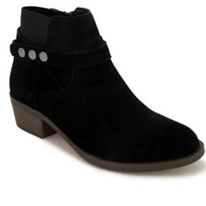 Kenzie Gemmy Black Suede Booties- Size 6.5